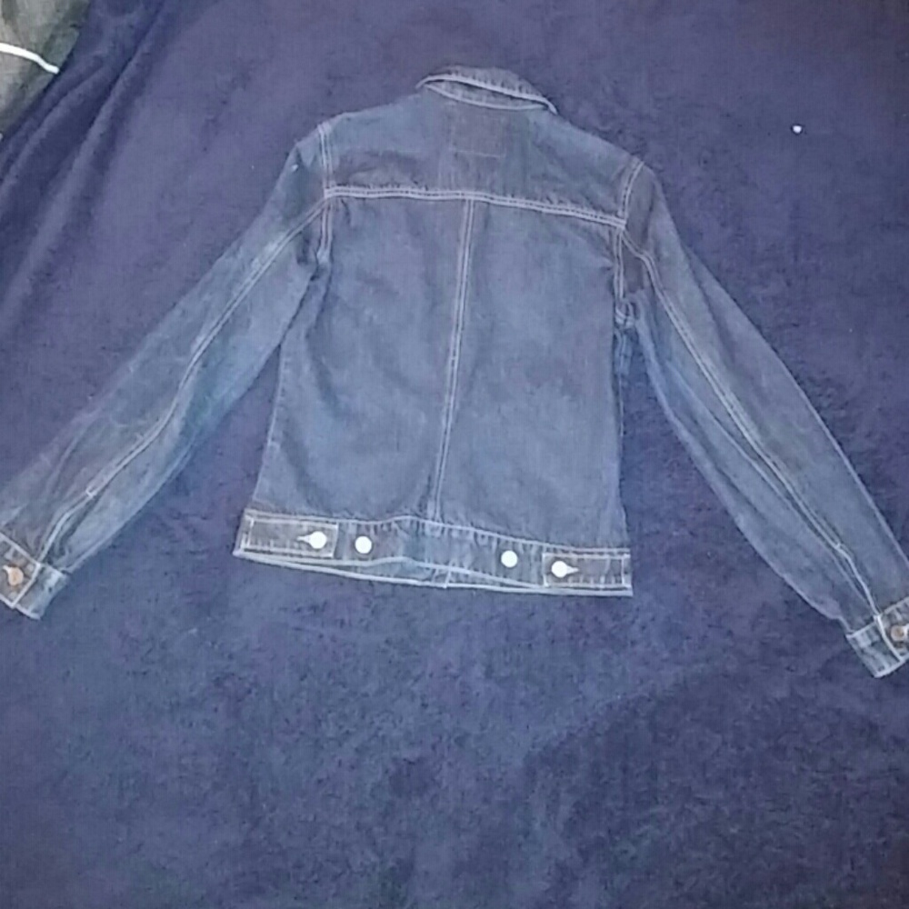 ⛔SOLD⛔Vintage Denim Jacket - Picture 8 of 8
